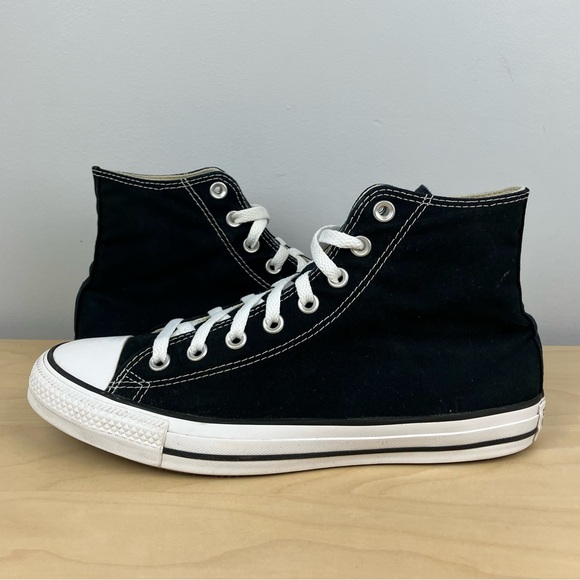 Converse Men’s Size 9.0 All Star Chuck Taylor High Top Shoes Black & White - Picture 3 of 10